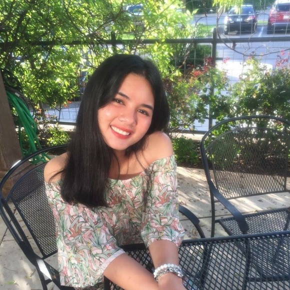 Meet your Posher, Ranella - Picture 1 of 1